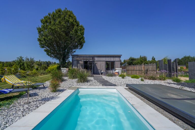 Lodge Mer avec piscine et jardin privatifs en Finistère sud